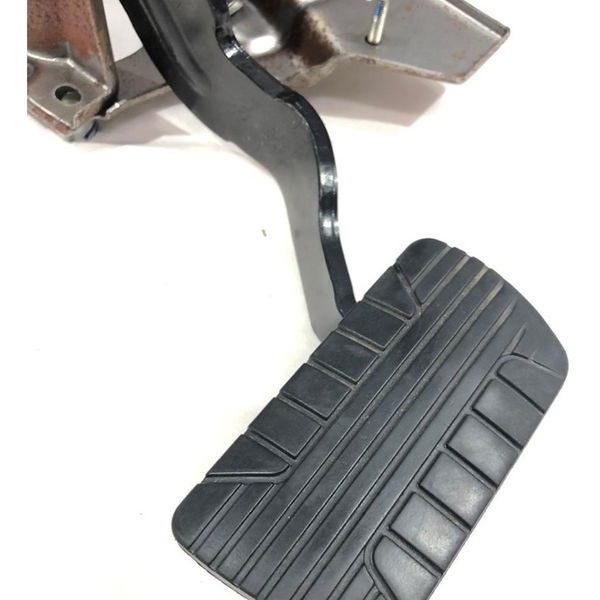 Pedal Do Freio Chevrolet Captiva 2013