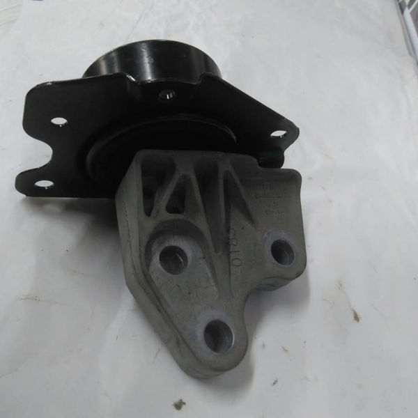 Coxim Câmbio Superior Chevrolet Captiva 2013 2.4 4 Cilindros