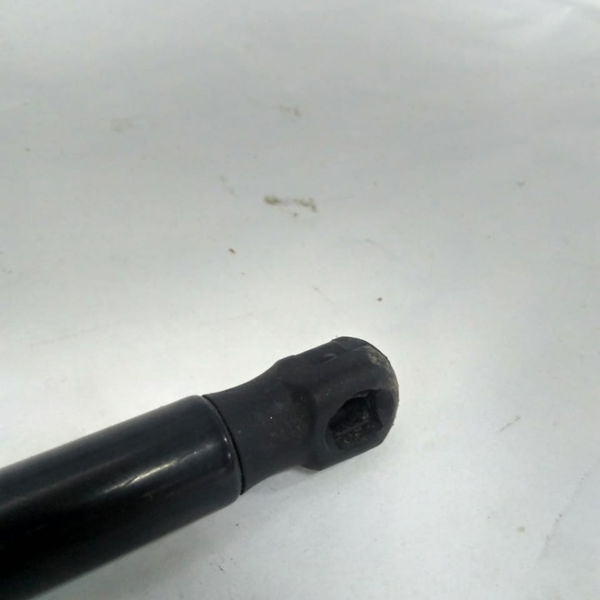 Amortecedor Da Tampa Traseira Mercedes C180 2014 Original