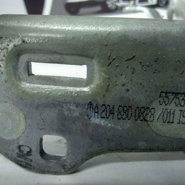 Dobradiça Capo Lado Direito Mercedes C180 2012 2013 2014