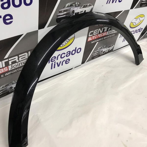 Aplique Paralama Traseiro Direito Gm Captiva 2013 Detalhe