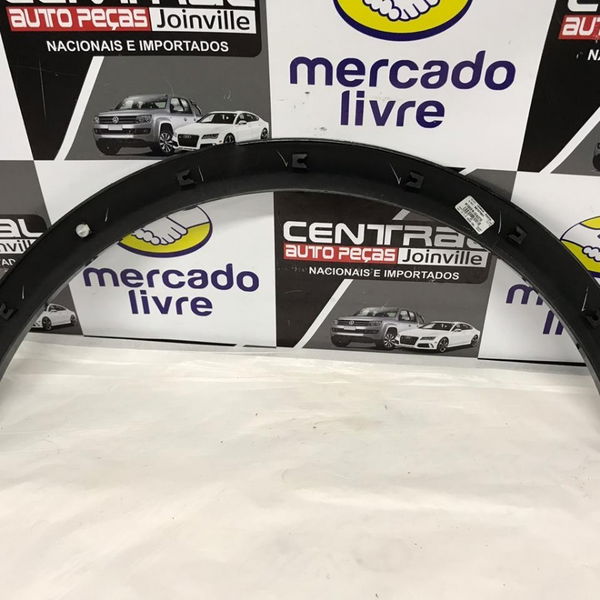 Aplique Paralama Traseiro Direito Gm Captiva 2013 Detalhe