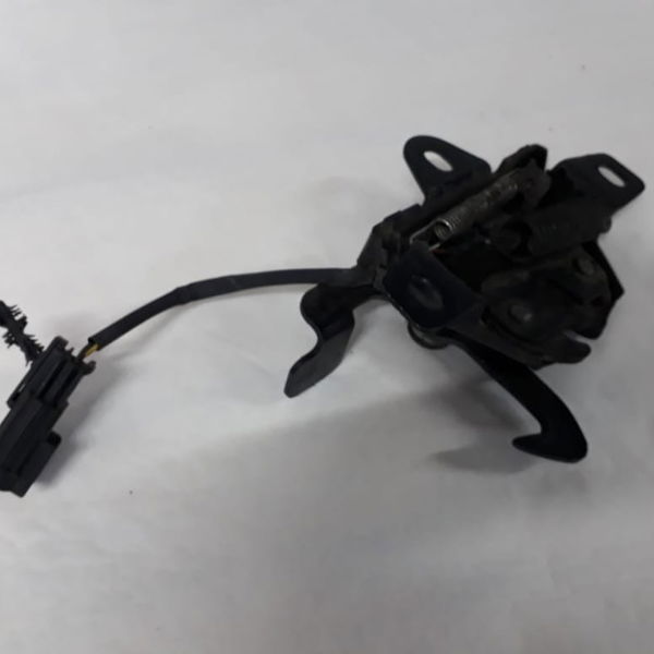 Fechadura Capô Dianteiro Gm Captiva 2014