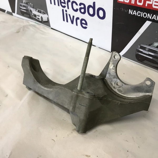 Suporte Da Bomba Direção Captiva 2.4 2013 