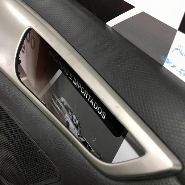 Forro Porta Dianteiro Direito Hyundai Veloster 2013 Detalhe