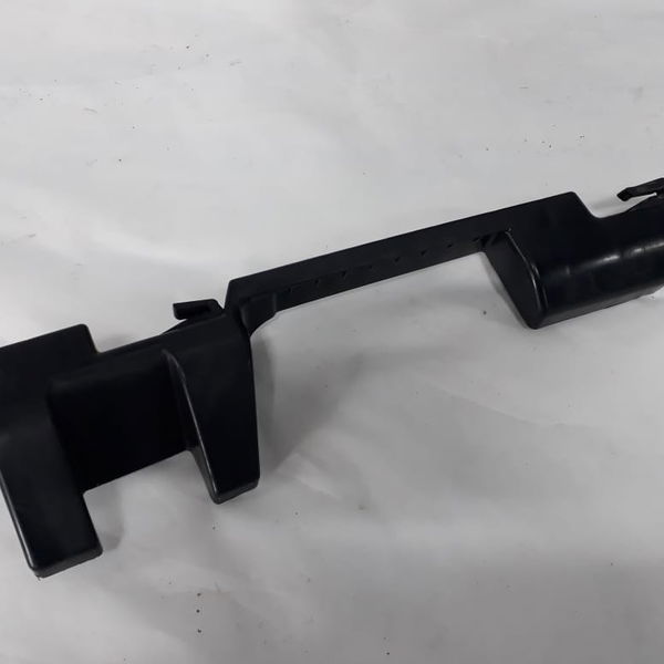 Defletor Esquerdo Radiador Hyundai Veloster 2013