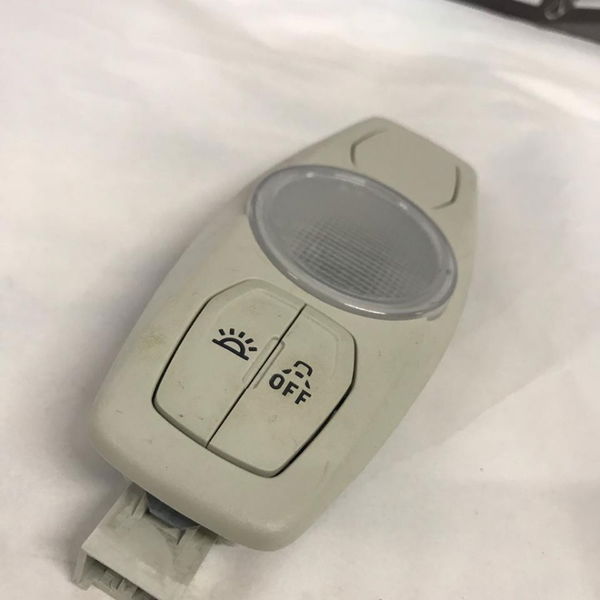 Luz De Teto Ford Focus 2017