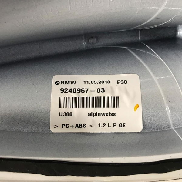 Acabamento Antena Teto Bmw 320i 2018 Original Tirado