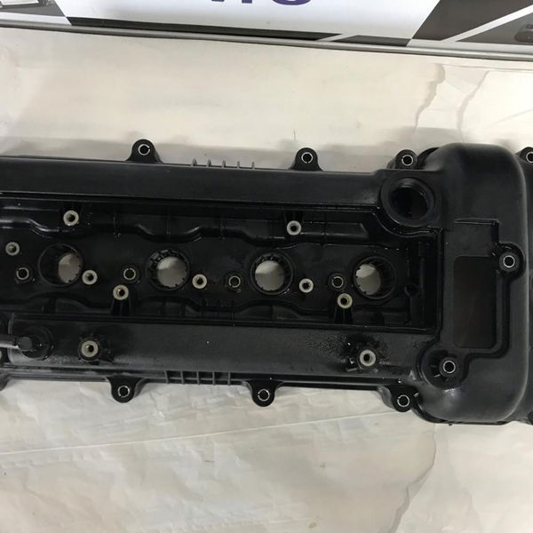 Tampa Cabeçote Hyundai Veloster 1.6 16v Flex 2013
