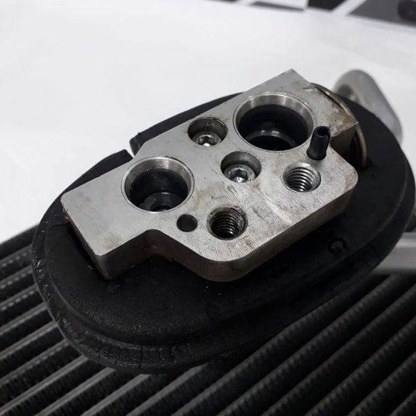 Radiador Ar Frio Volkswagen Jetta 2012