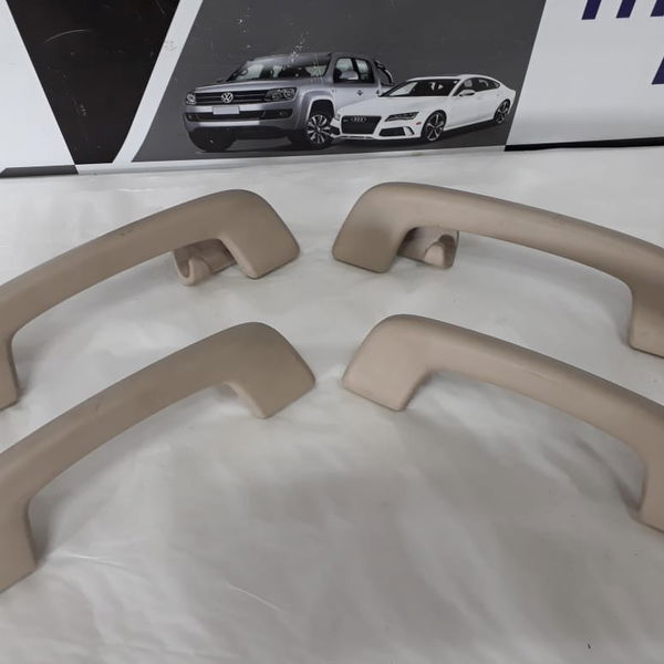 Jogo Alça Pega Mão Bmw 320i 2014 Á 2017