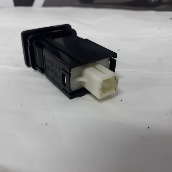 Botão Interruptor Alarme Security Toyota Corolla 2014