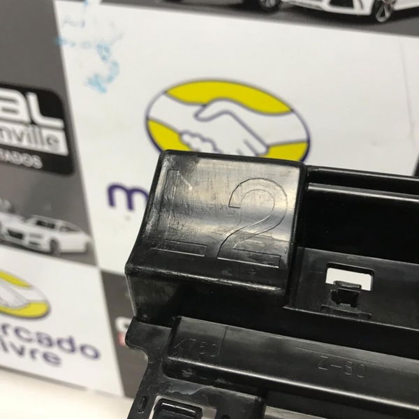 Suporte Spoiler Esquerdo L2 Bmw 320i 2015