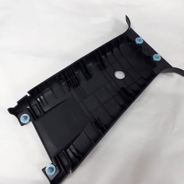 Moldura Coluna Cinto Direito Hyundai Veloster 2013