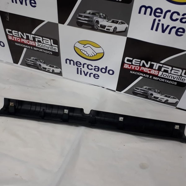 Acabamento Soleira Esquerda Hyundai Veloster 2013