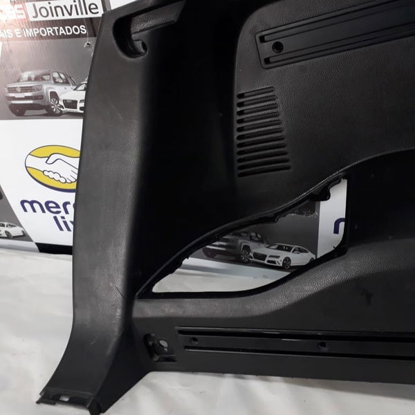 Forro Direito Porta Malas Gm Captiva 2014 Detalhe