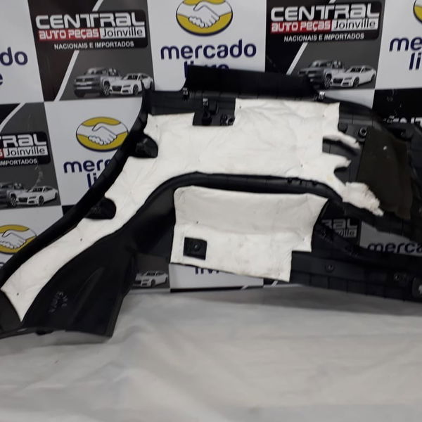 Forro Direito Porta Malas Gm Captiva 2014 Detalhe