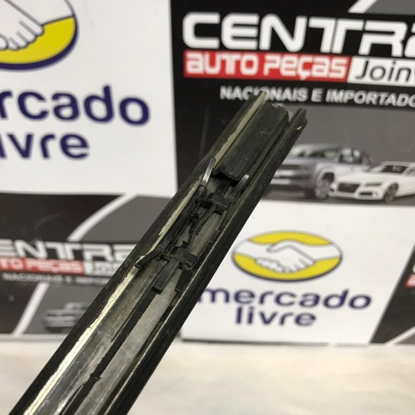 Aplique Friso Esquerdo Curto Teto Gm Captiva 2012 2013 2014 