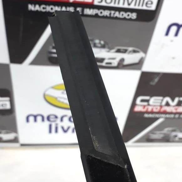 Pestana Friso Vidro Porta Traseira Direita Bmw X1 2017 2018