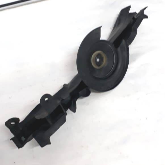 Vedação Aba Frontal Esquerda Bmw 320i F30 2013 2014 2015 2016 Nº 51767255803