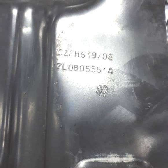 Travessa Inferior Radiador Touareg 4.2 V8 2007 2008 2009 2010 N 7l0805551a