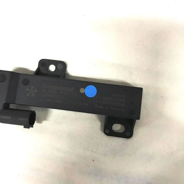 Antena Passiva Porta Traseira Direita Jeep Compass 2018 2019