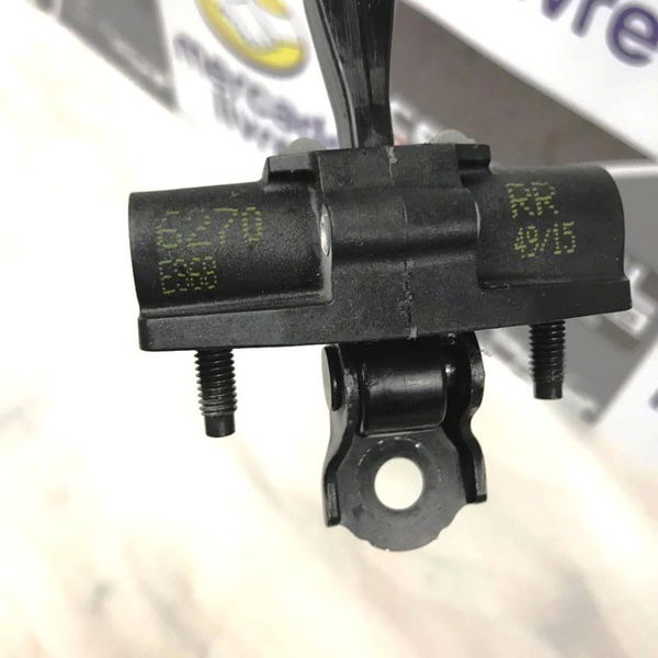Limitador Porta Traseira Direita  Gm Cruze 1.4 2017 2018