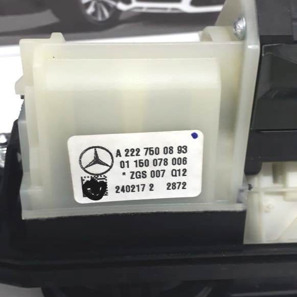 Botão Maçaneta Tampa Traseira Mercedes Cla 200 2017 2018