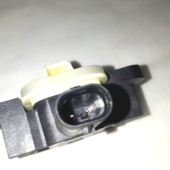Sensor Airbag Impacto Lateral Direito Mercedes Gla 200 2018