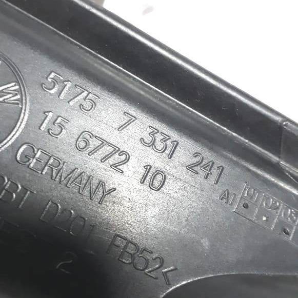 Acabamento Divisão Esquerdo Bmw 320i 2014 2015 51757331241