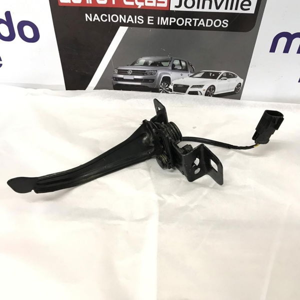 Fechadura Trava Capo Dianteiro Gm Tracker 2017 2018 Original