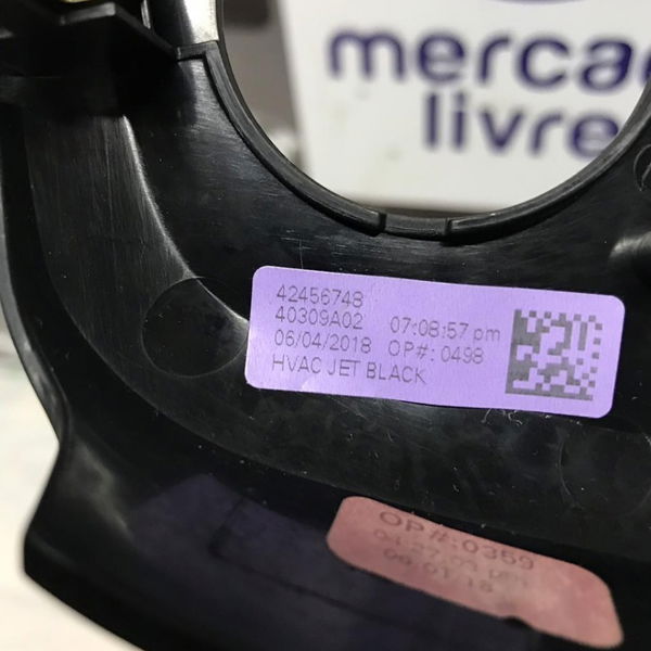 Moldura Botão Comando Ar Condicionado Gm Tracker 2017 2018