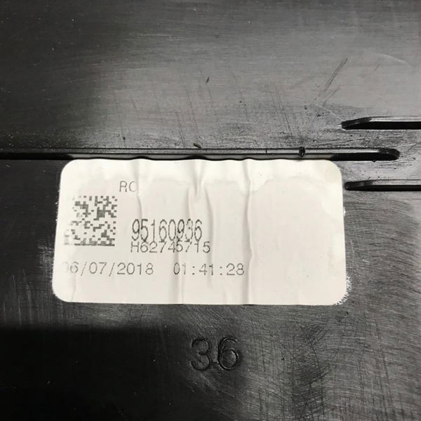 Moldura Acabamento Interno Porta Malas Gm Tracker 2017 2018