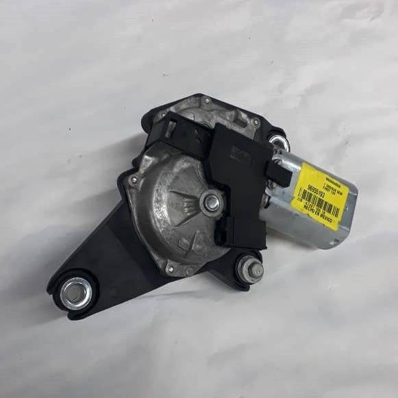 Motor Limpador Tampa Traseira Gm Tracker 1.4 Turbo 2017 2018