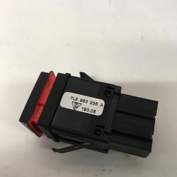Botão Interruptor Pisca Alerta Cayenne V8 03 2004 2005 2006