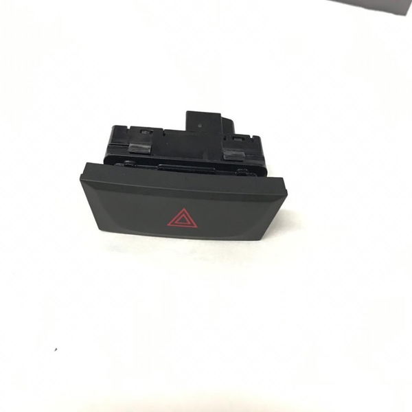 Interruptor Botão Pisca Alerta Gm Tracker Lt Turbo 2017 2018