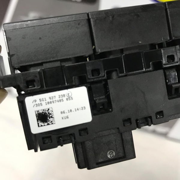 Botão Sensor Estacionamento Golf 1.4 Tsi 2014 2015 2016