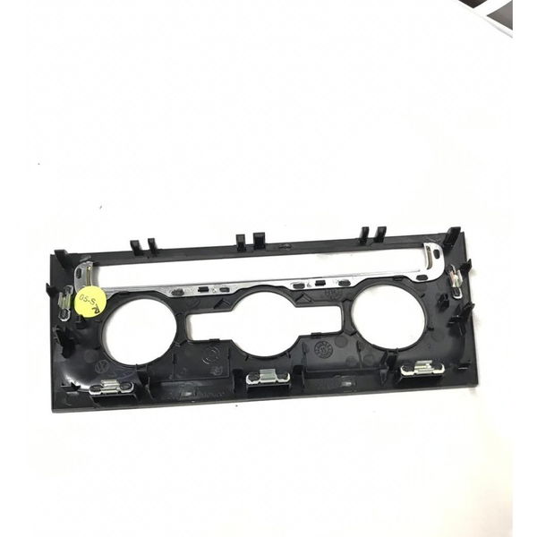 Moldura Botão Comando Ar Golf Tsi Highline 2014 2015 2016
