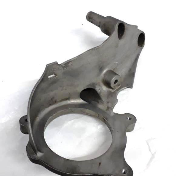Suporte Bomba Vácuo Porsche Cayenne 4.5 V8 03 2004 2005 2006