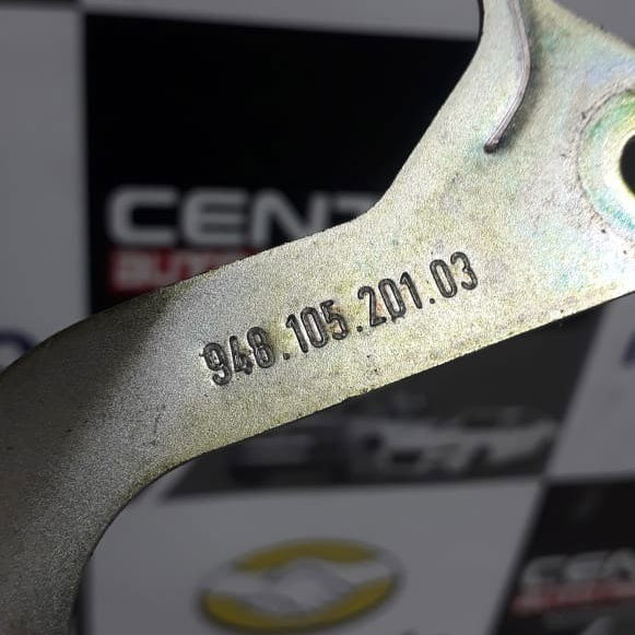 Suporte Motor Cayenne 4.5 V8 2003 2004 2005 2006 94810520103
