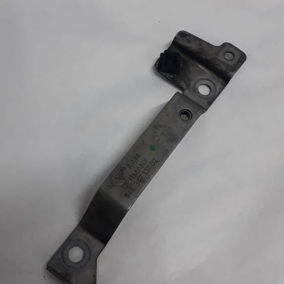 Suporte Compressor Ar Cayenne 4.5 V8 2003 2004 2005 2006