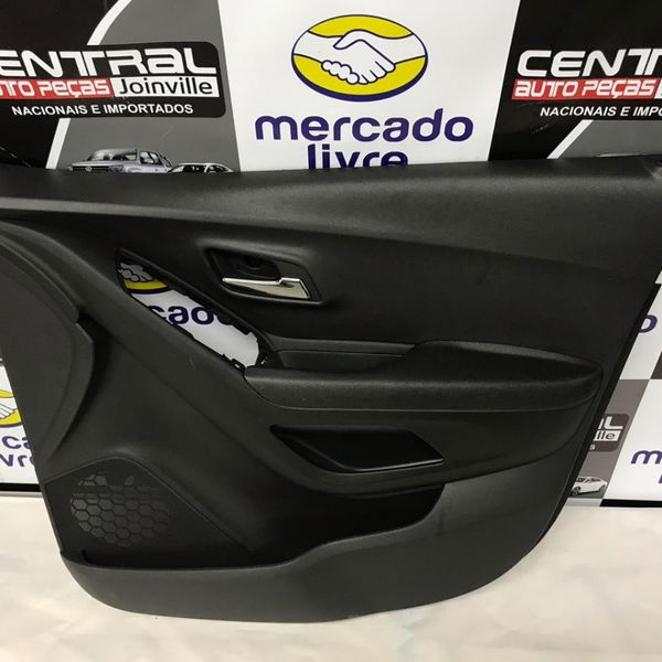 Forro Porta Dianteira Direita Gm Tracker 2017 2018 Original