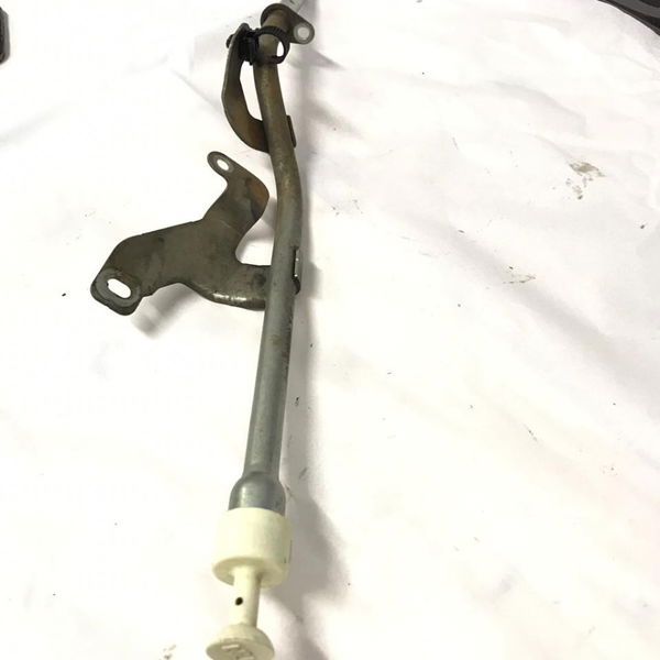 Suporte C/ Vareta Nível Óleo Outlander 2.0 16v 2014 2015 N2