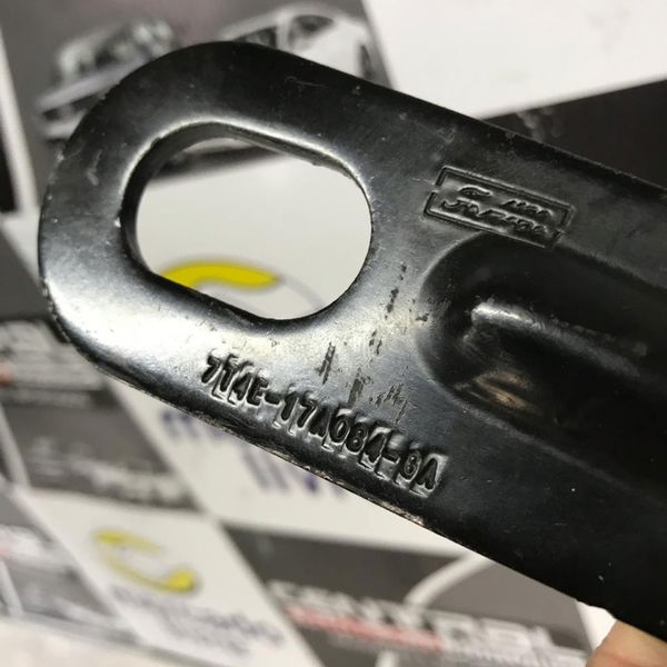 Suporte Cabeçote  Edge 3.5 V6 2009 2010 269cv 7t4e-17a084-ga