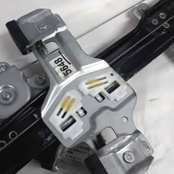 Máquina Vidro E Motor Dianteira Direita Gm Tracker 2017 2018