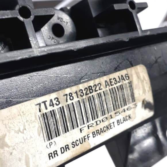 Suporte Fixação Ford Edge 2009 2010 7t43-78132b22