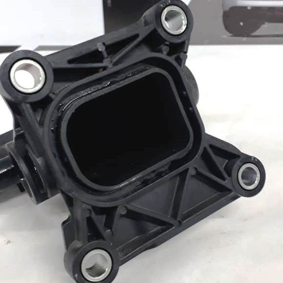 Gaiola Carcaça Conexão Água Motor Fusion Turbo Awd 2017 2018