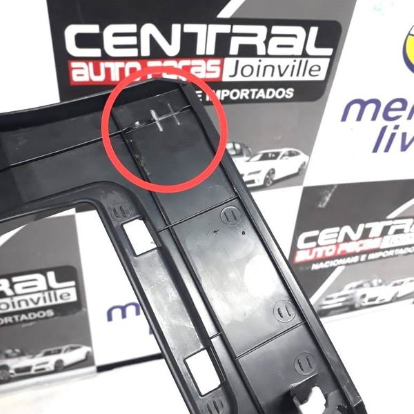 Acabamento Moldura Inferior Painel Hyundai Ix35 2016 2017