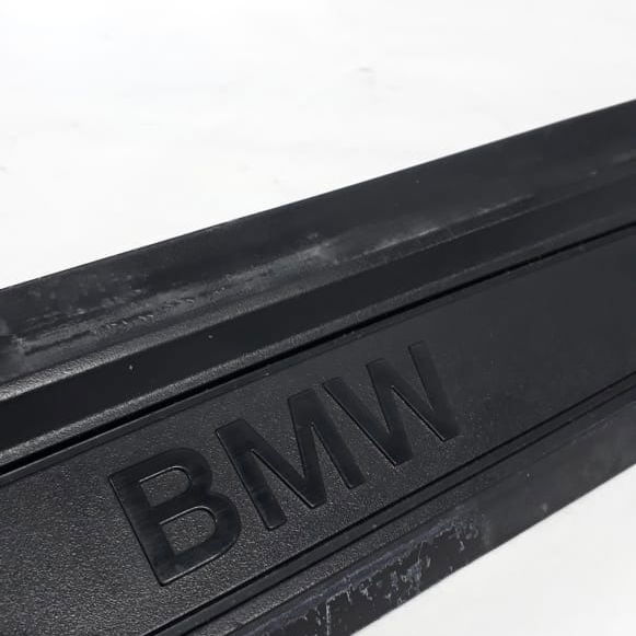 Soleira Porta Dianteira D Bmw 320i 2013 Á 2017