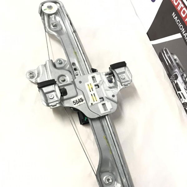 Máquina Vidro E Motor Traseira Esquerda Tracker 2017 2018